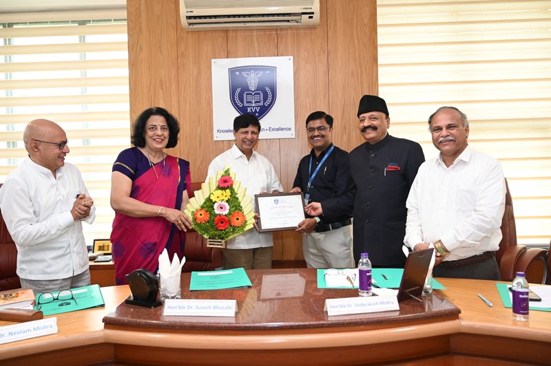 Felicitation of Dr. Vishwajeet Sampatrao Ghorpade